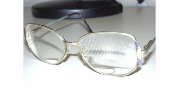 Fresnel prism Eyeglasses © 2019 American Academy of Ophthalmology