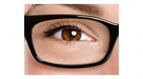 Makeup Tips For Eyeglasses Wearers